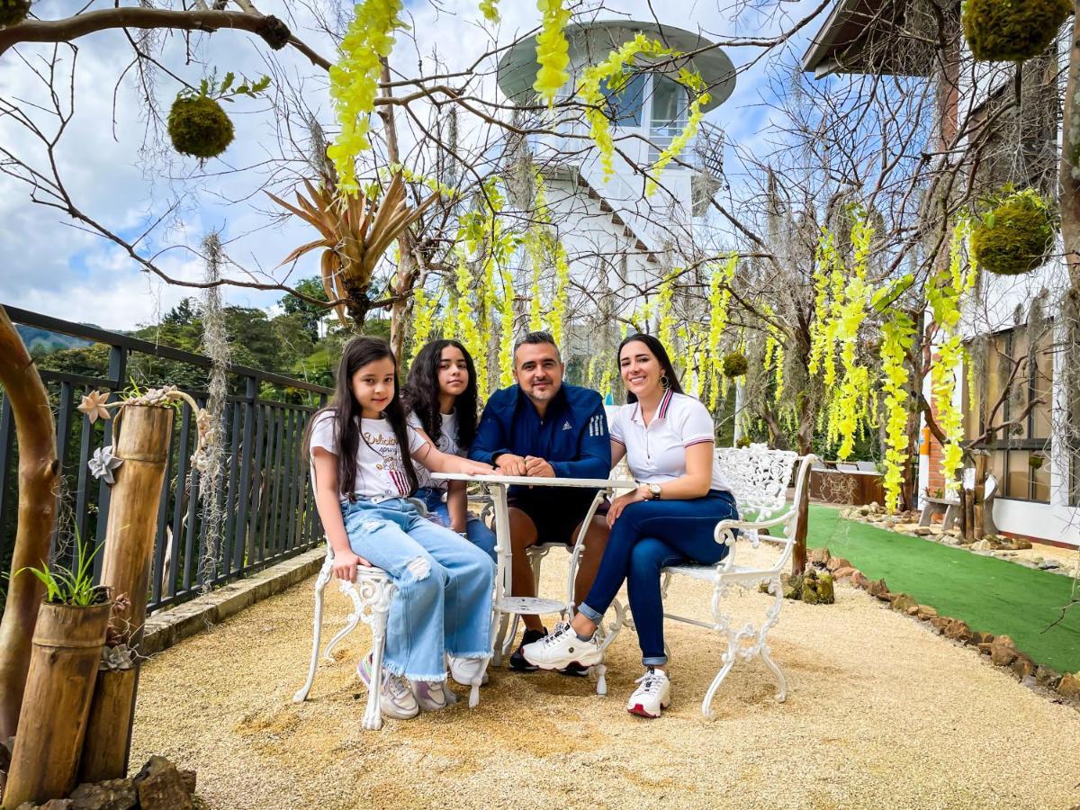 Guatapé Piedra Del Penol Hotel מראה חיצוני תמונה